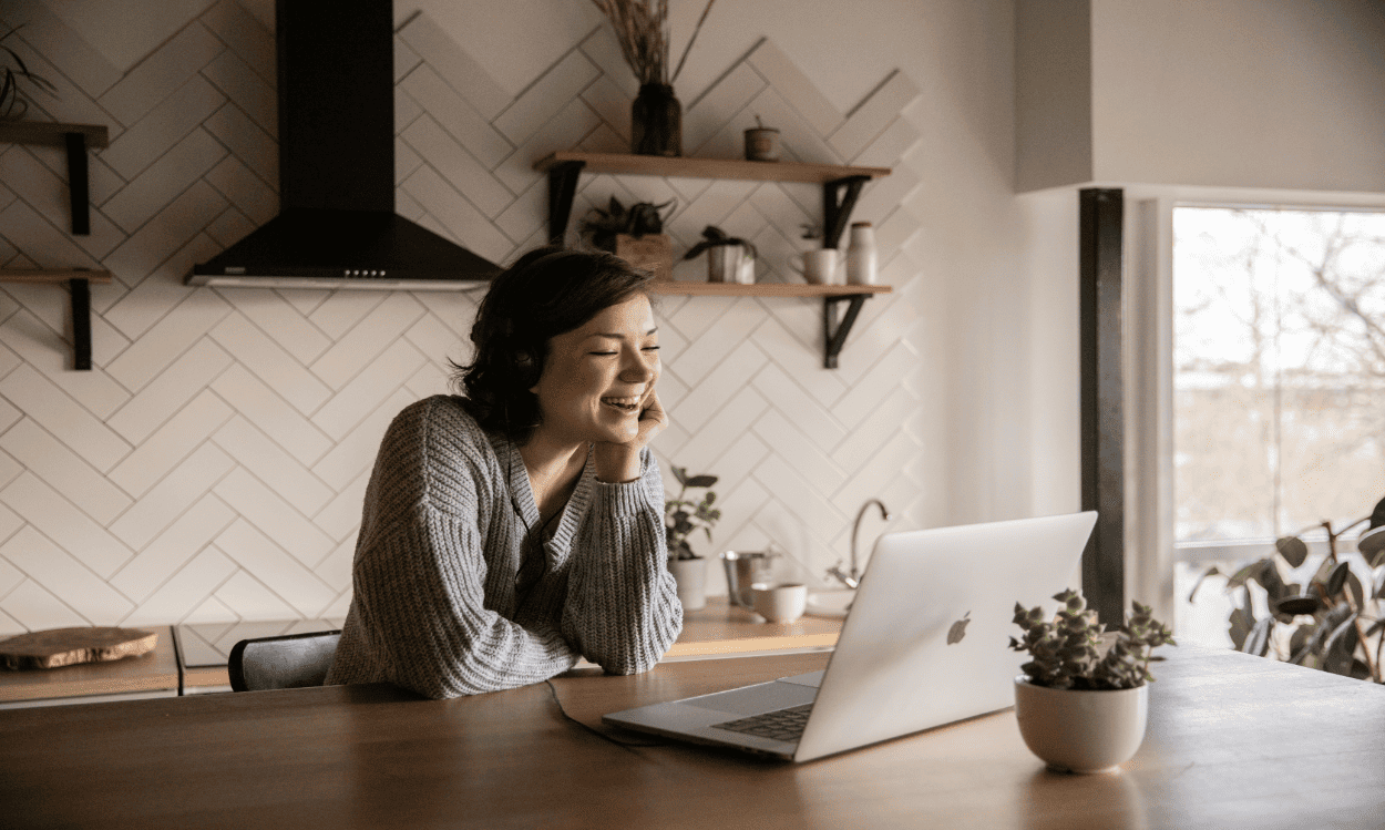 Student using multiple AI tools on laptop and mobile for education in 2025